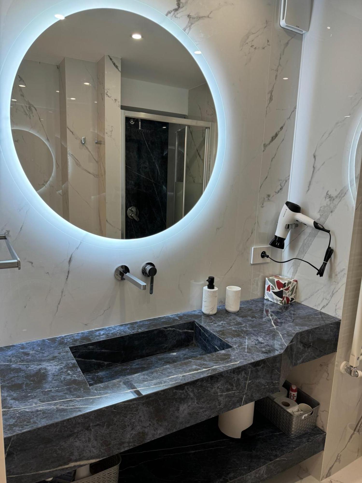 Residence Du Casino Ментона Екстериор снимка
